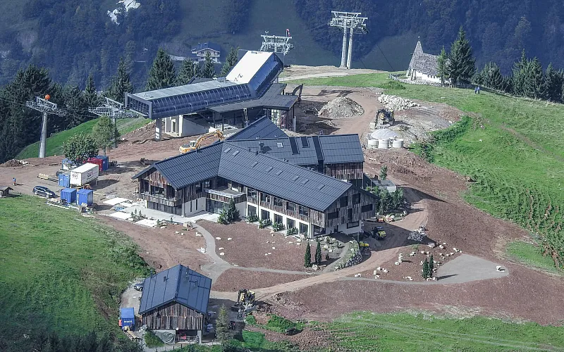salvistabahn_mittelstation_hotelkraftalm_41020.jpg